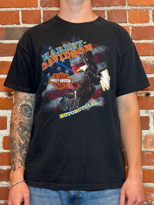 (L) Harley‑Davidson Rawhide Olathe KS Eagle + Flag Tee