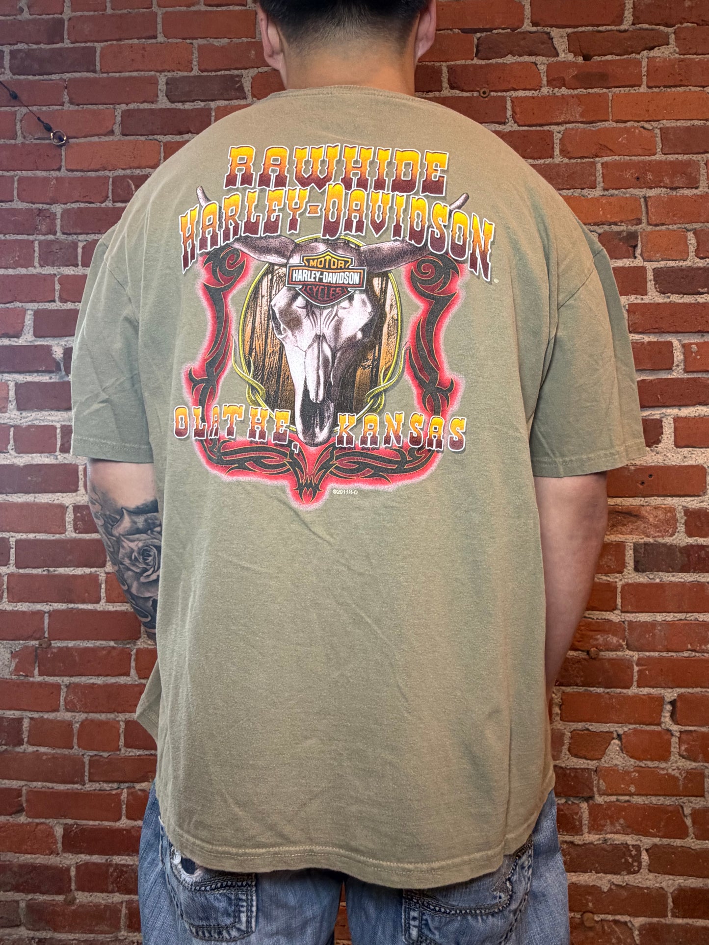 (2XL) Harley‑Davidson Rawhide Olathe KS Steer Skull Tee