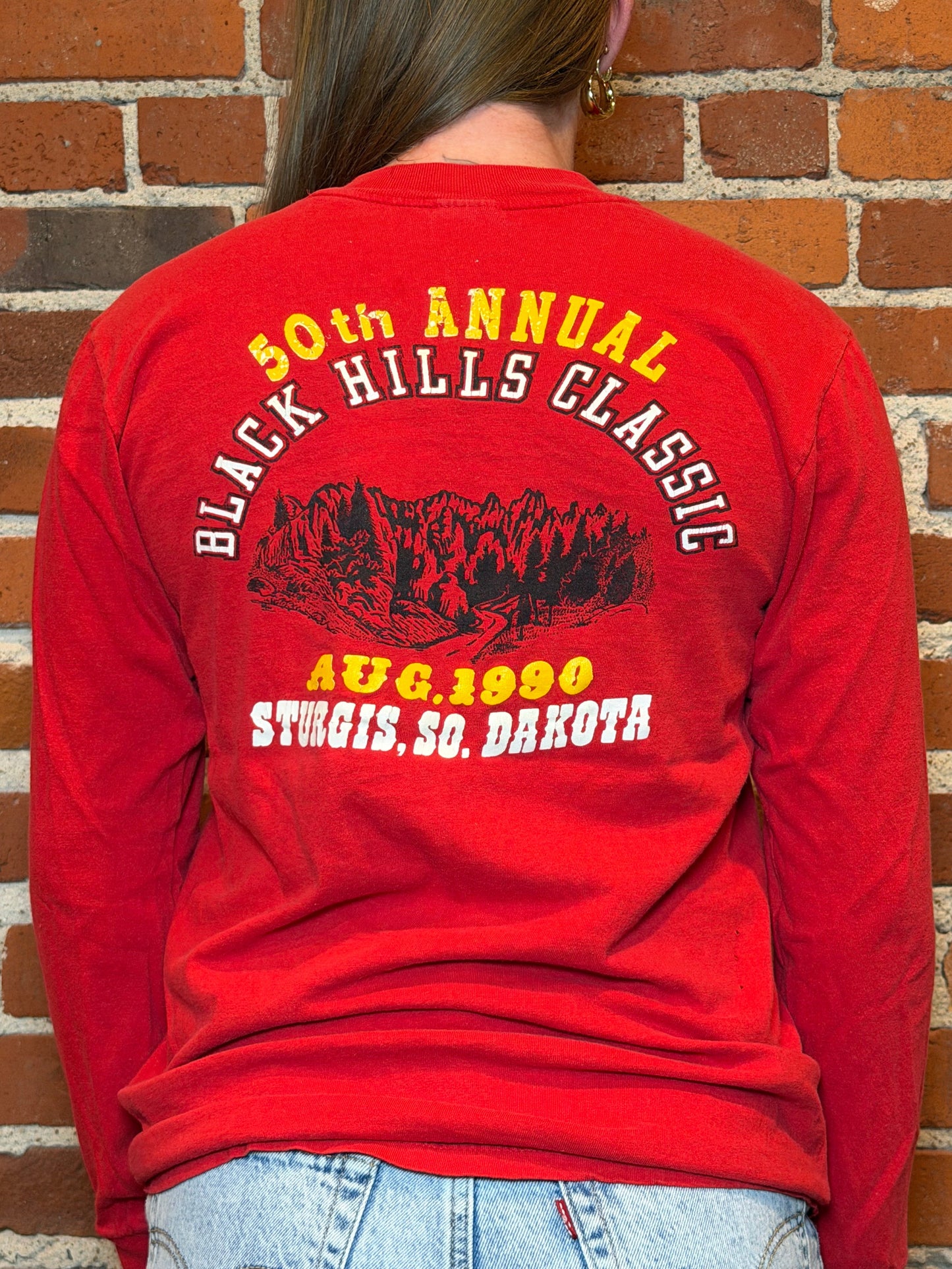 (S) 1990 Sturgis 50th Anniversary Black Hills Classic Red Long Sleeve Tee