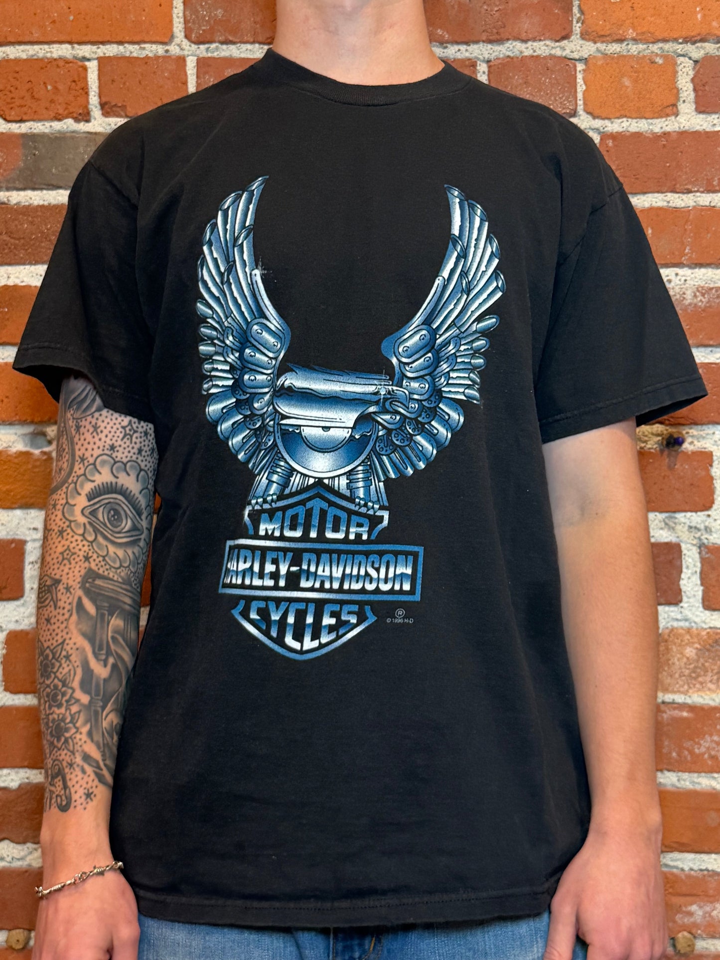 (L) 1996 Harley‑Davidson Engine Wing Eagle Tee