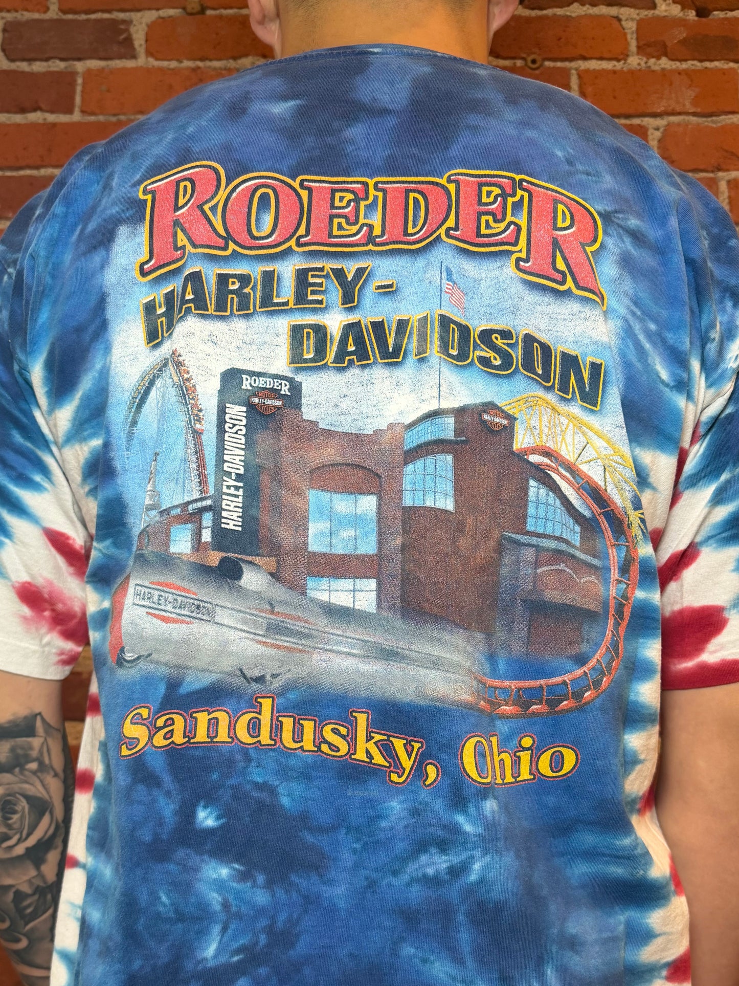 (2XL) 1990s Harley‑Davidson Roeder Sandusky OH Blue Tie‑Dye Tee
