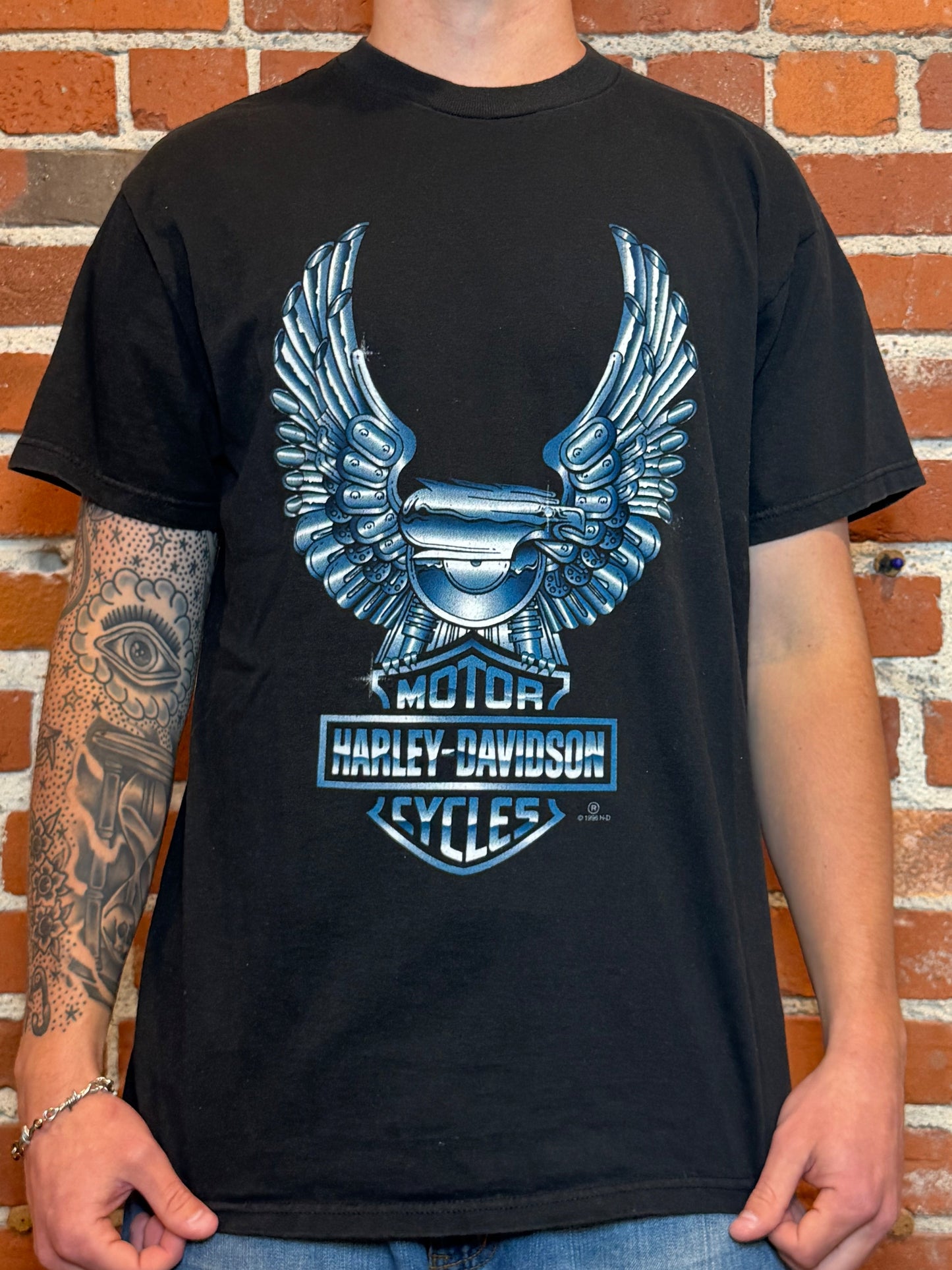 (L) 1996 Harley‑Davidson Engine Wing Eagle Tee