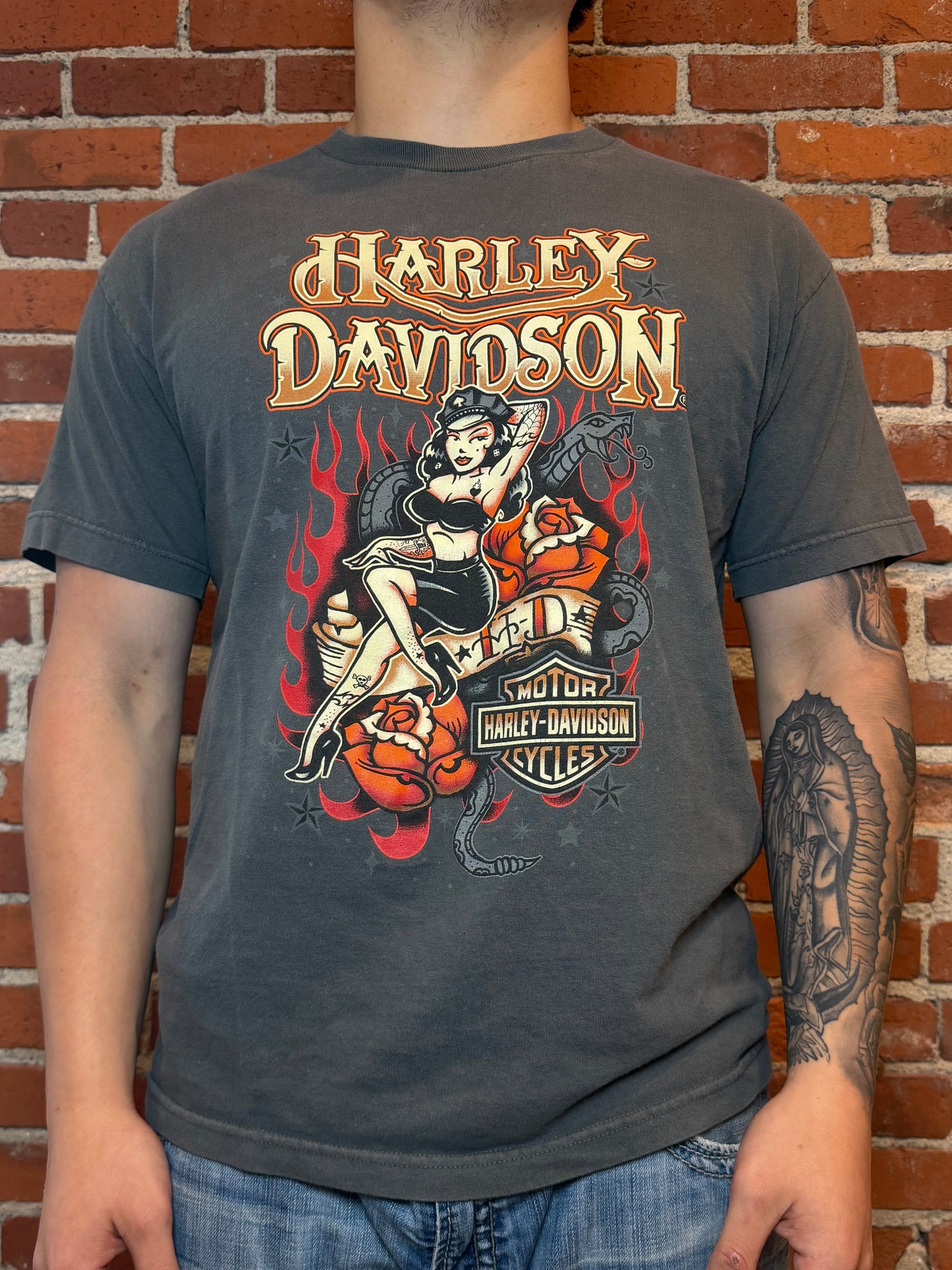 (L) Harley‑Davidson Six Bends Fort Myers “Pin‑Up Girl” Tee