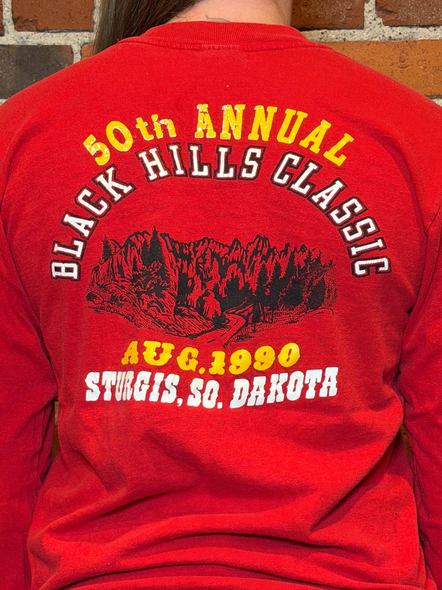 (S) 1990 Sturgis 50th Anniversary Black Hills Classic Red Long Sleeve Tee